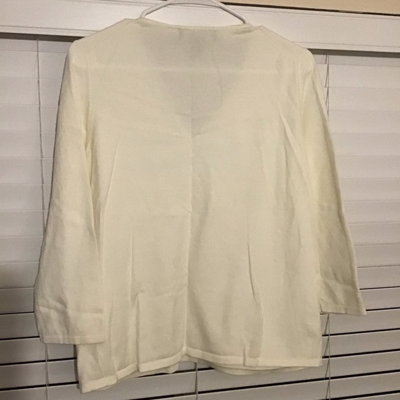 Mark Shale Cream V Neck Sweater - Picture 3 of 3